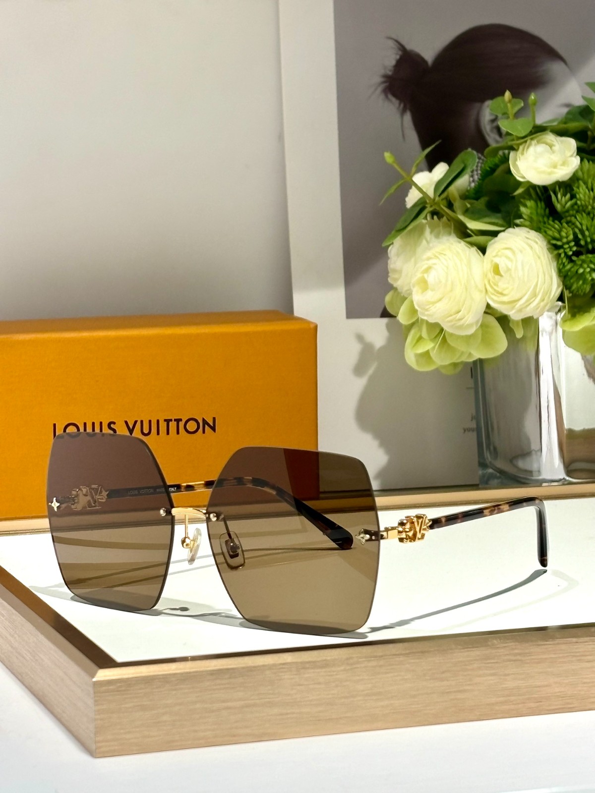 LV 01 glasses