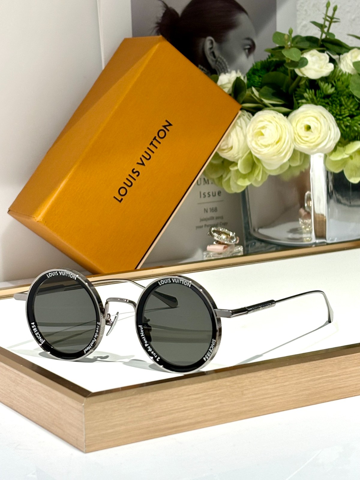 LV 01 glasses