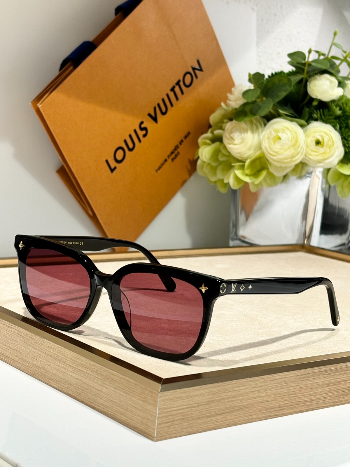 LV 01 glasses