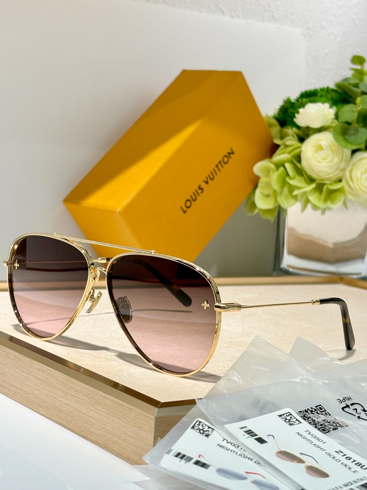 LV 01 glasses