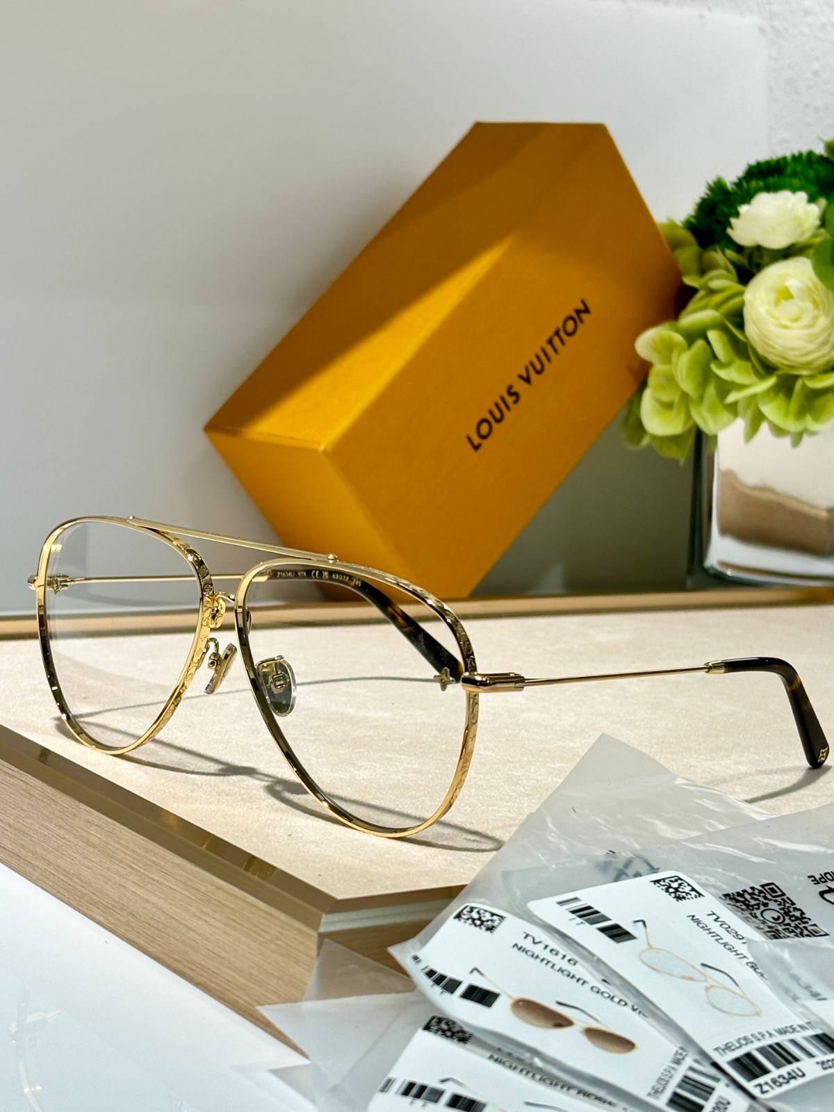 LV 01 glasses