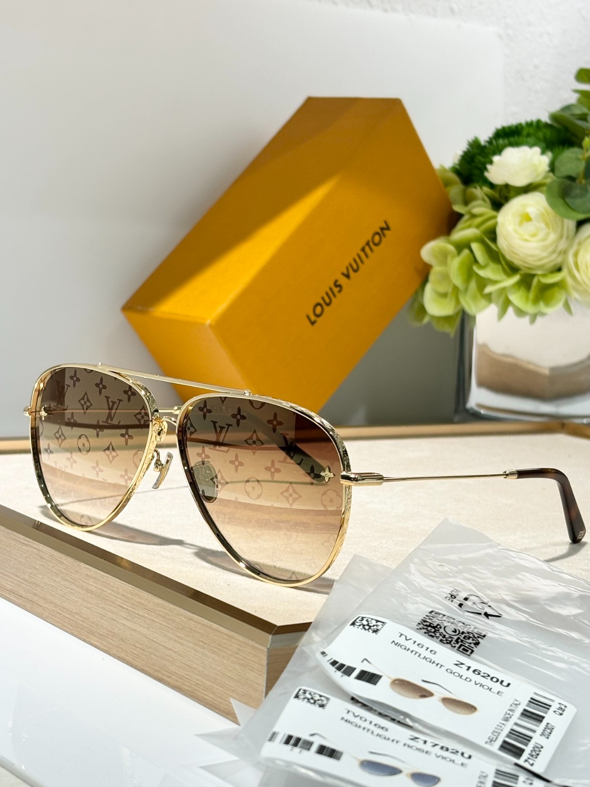 LV 01 glasses