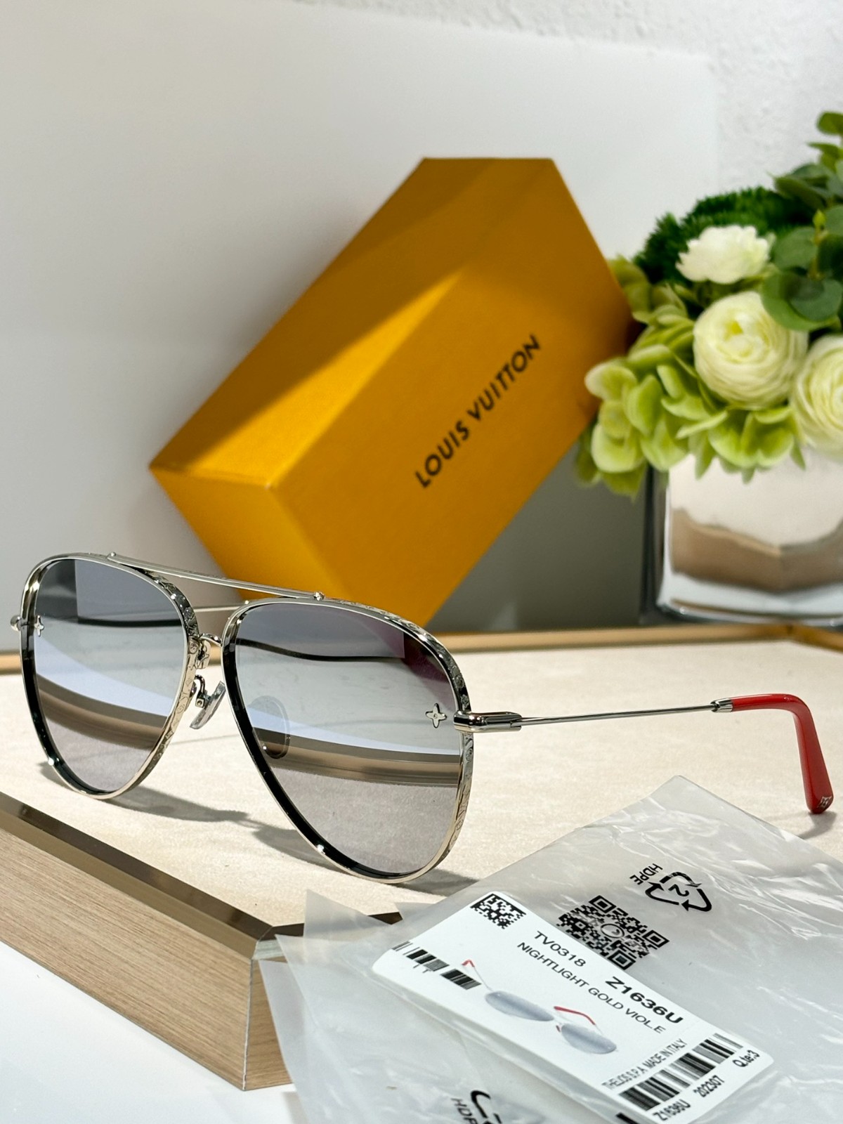 LV 01 glasses