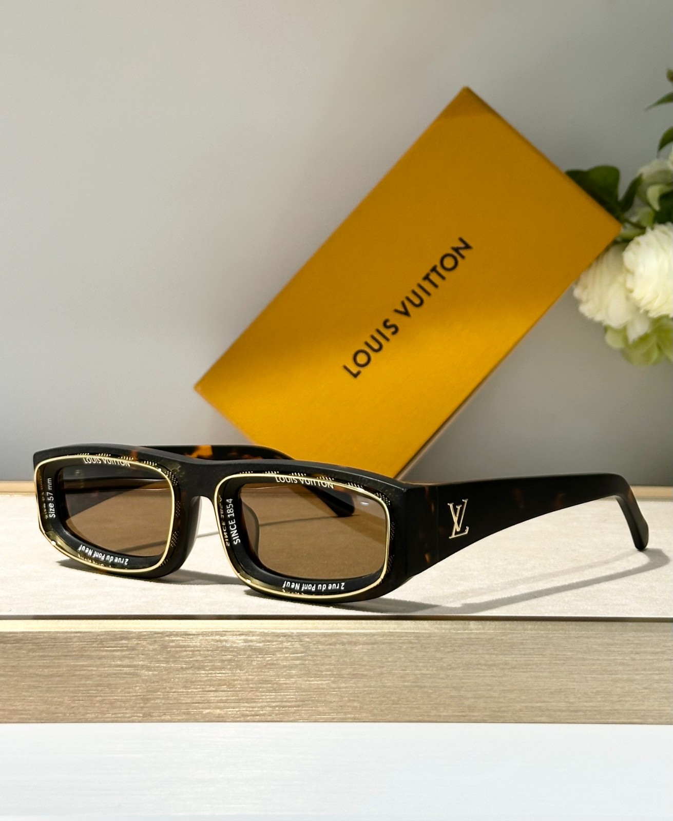LV 01 glasses