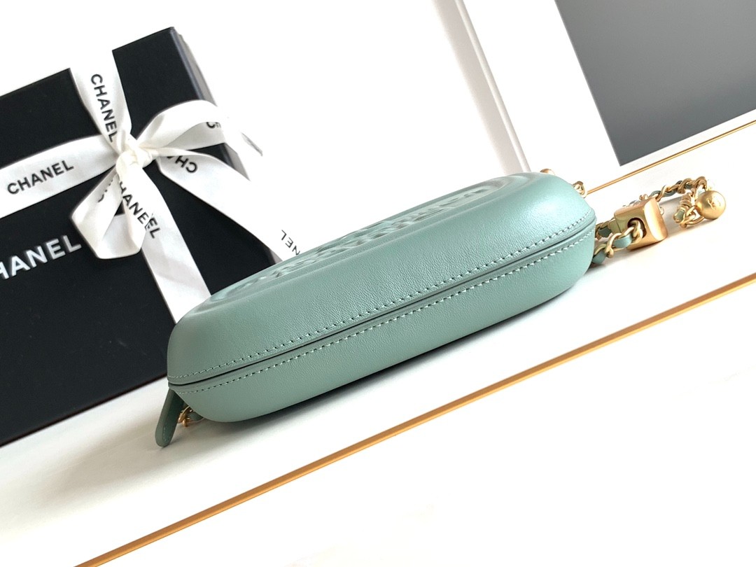 092 size 18x13x6cm