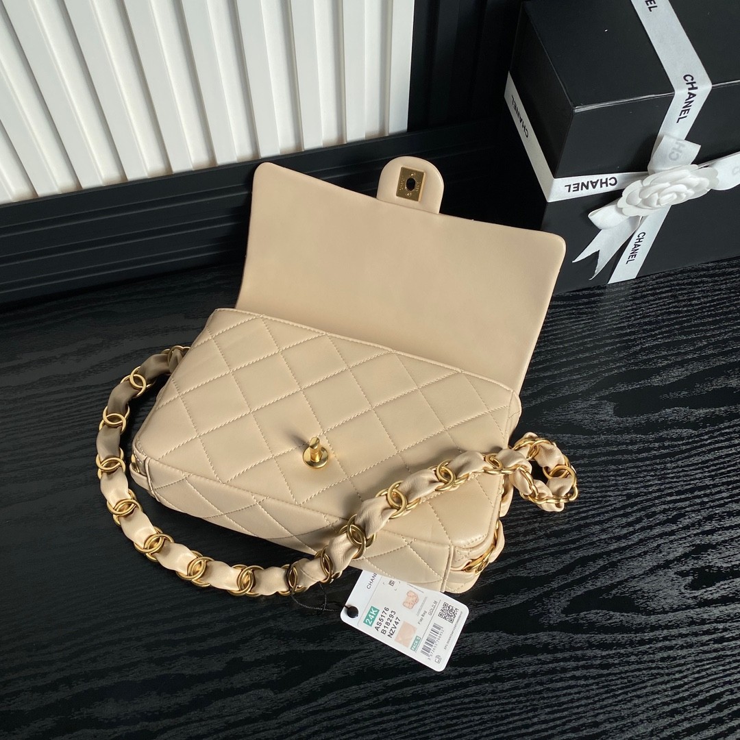 072 67123198 size 17×26×8cm