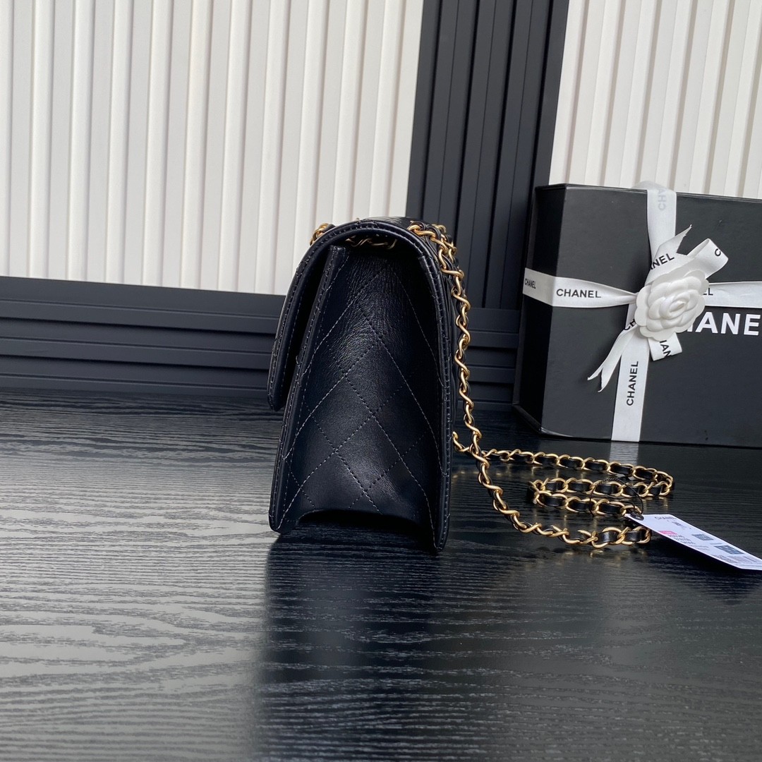 071 70123202;75123218 size 15.5×24.5×7cm;size 19.5×28×7cm