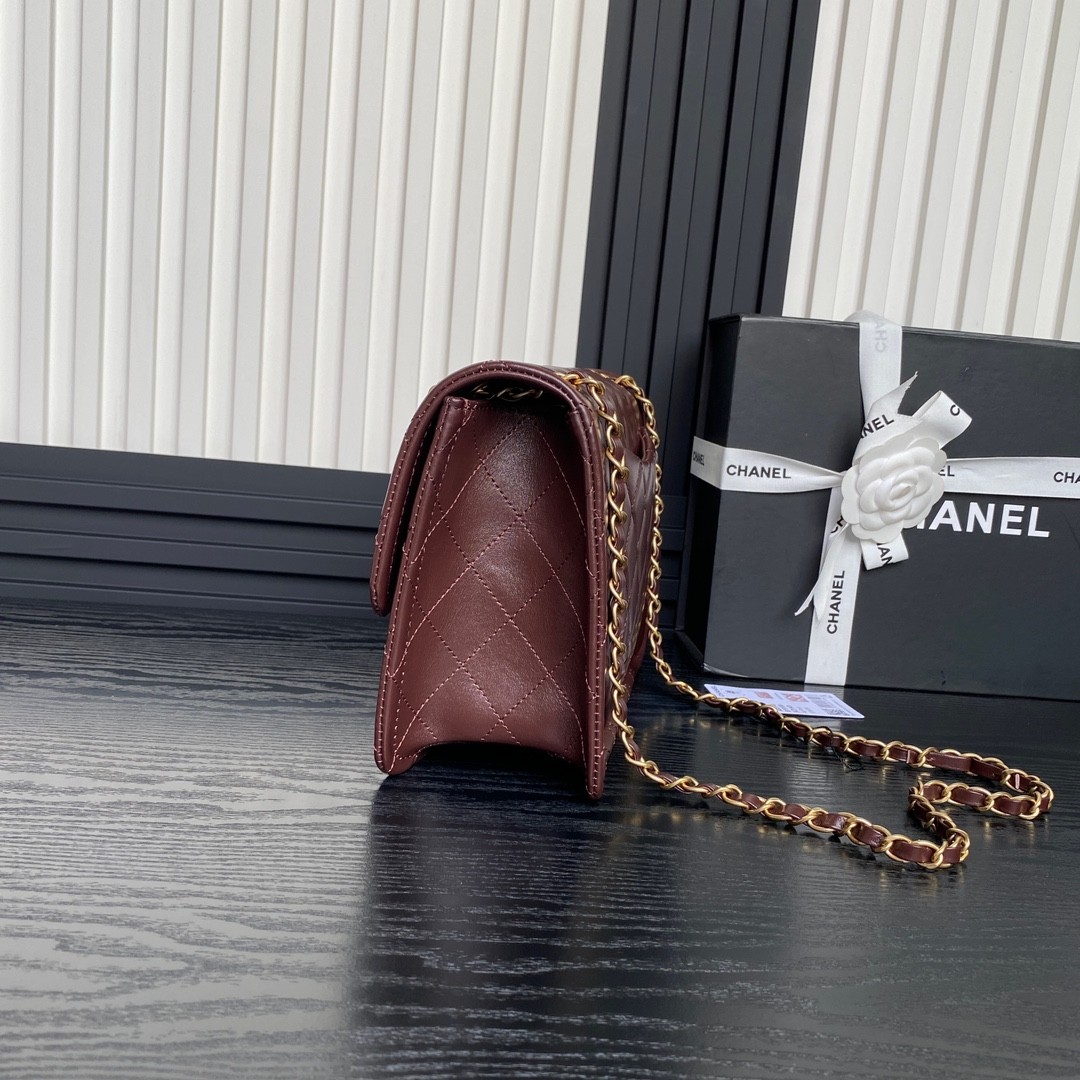 070 70123202;75123218 size 15.5×24.5×7cm;size 19.5×28×7cm