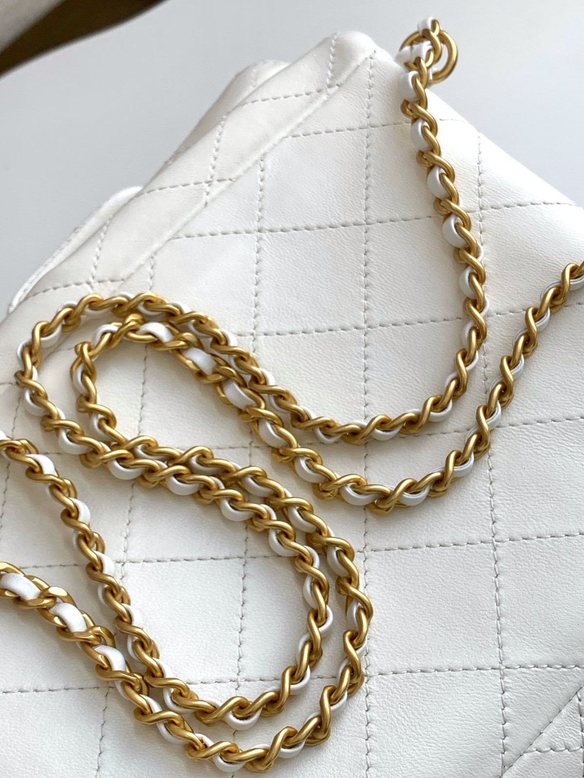 032 85123228 size 24.5x18x8cm
