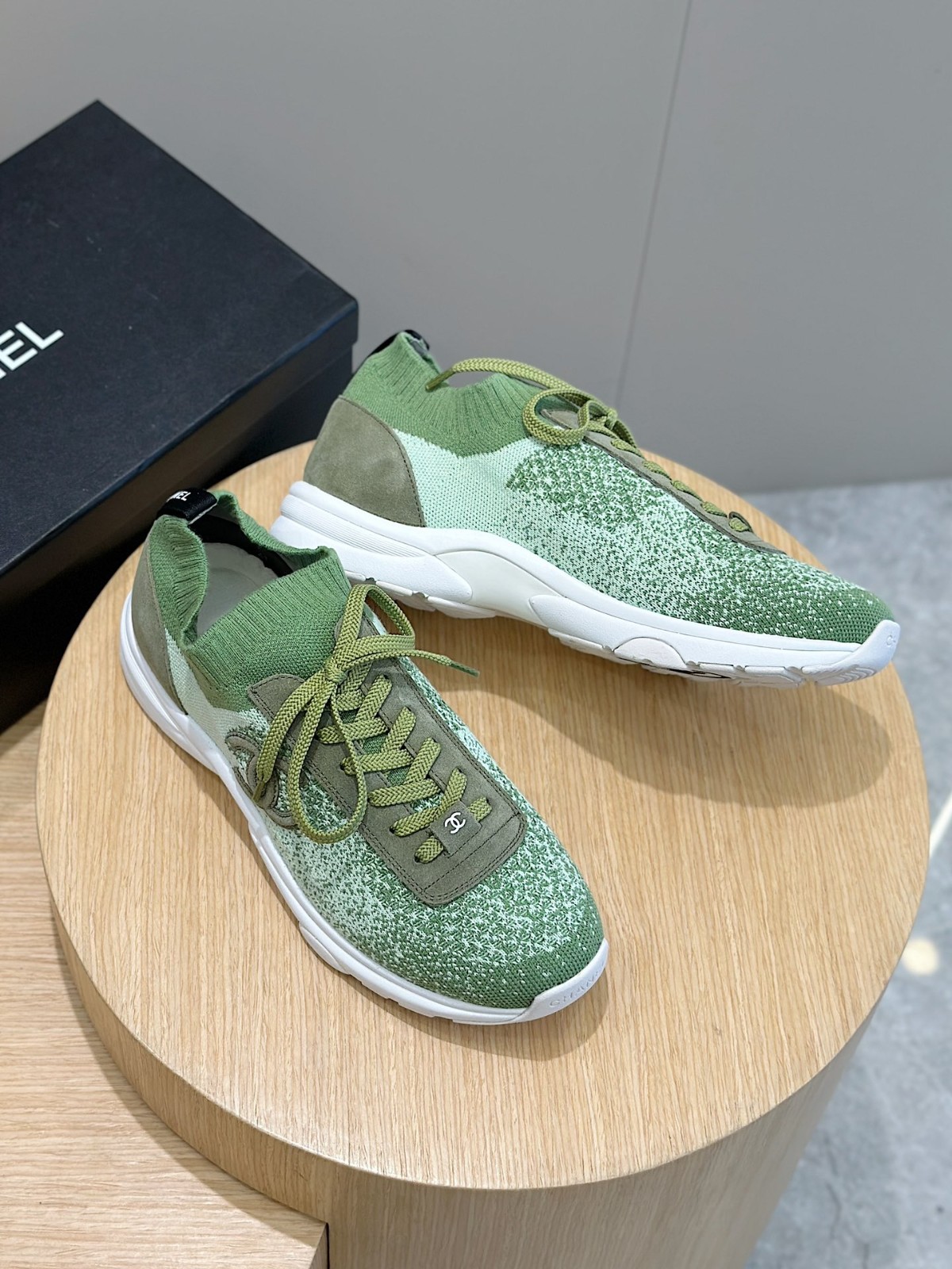 100 35123117 size 38-45