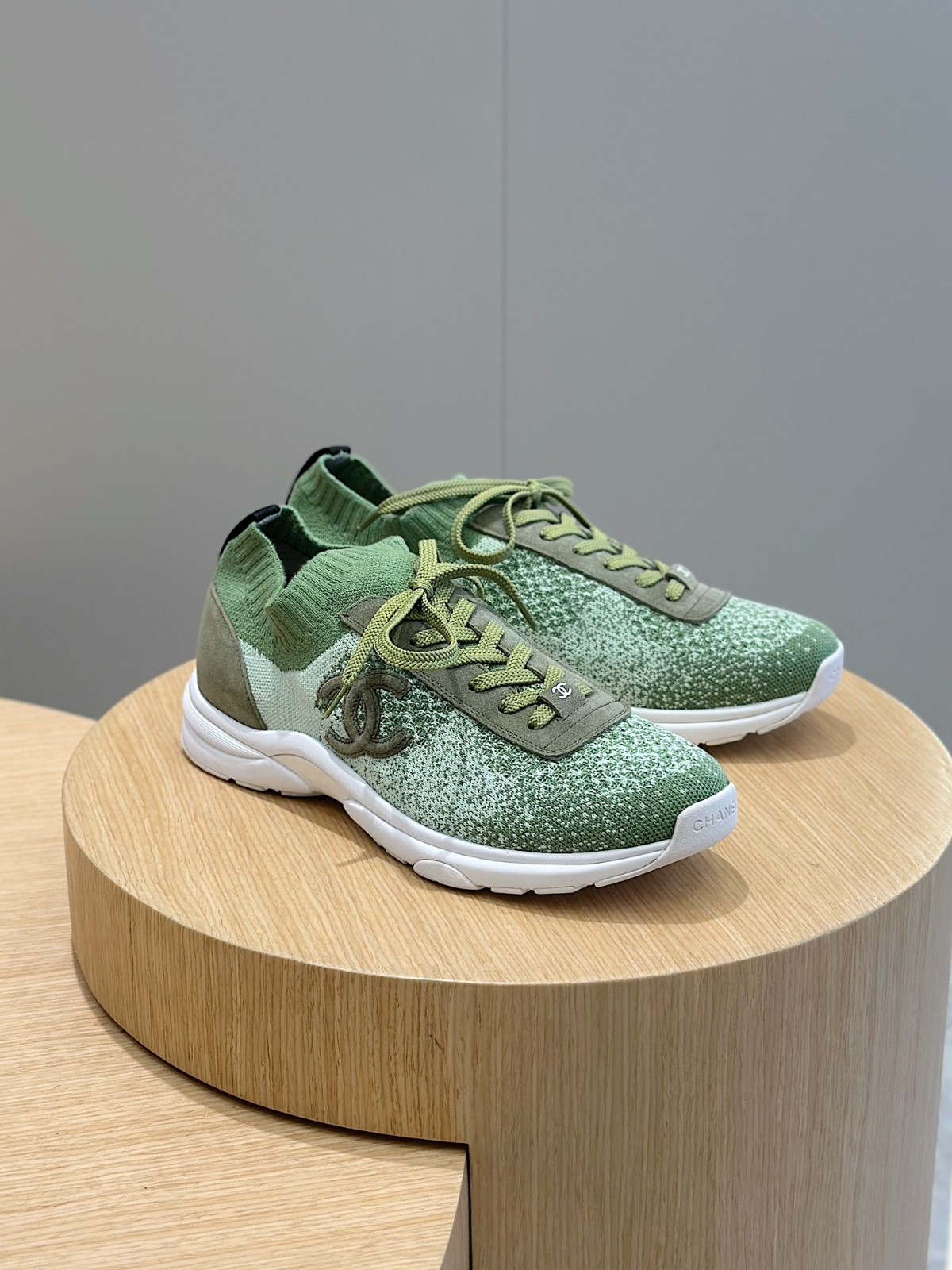 100 35123117 size 38-45