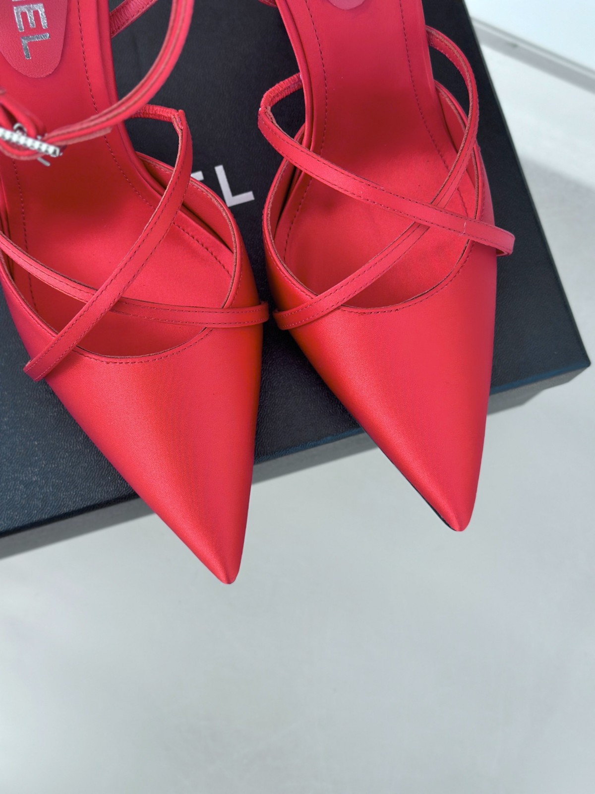 030 28123106 size 35-41