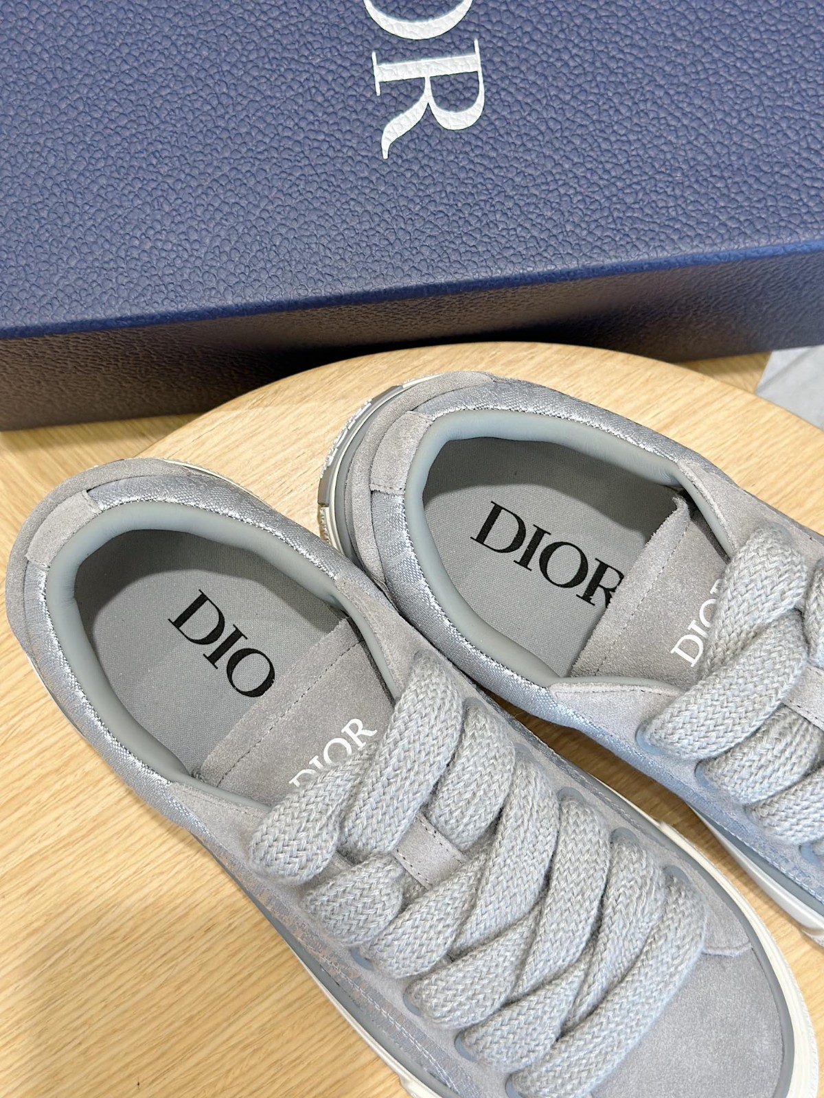 114 40123133 size 35-45