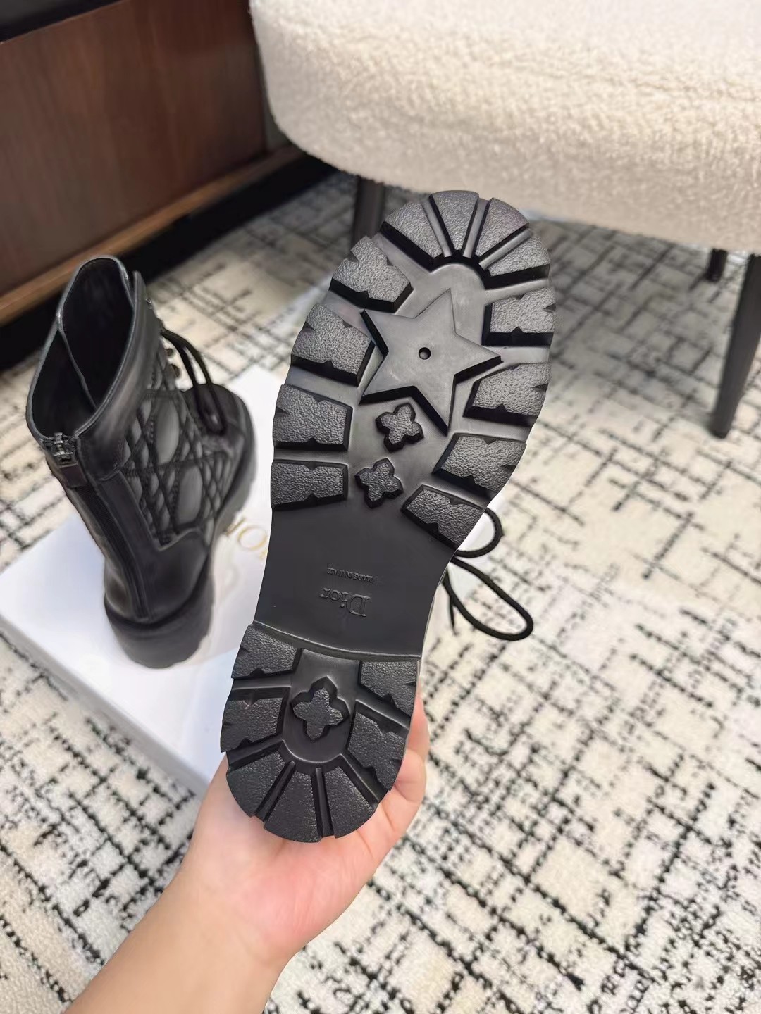 100 42123139 size 35-40