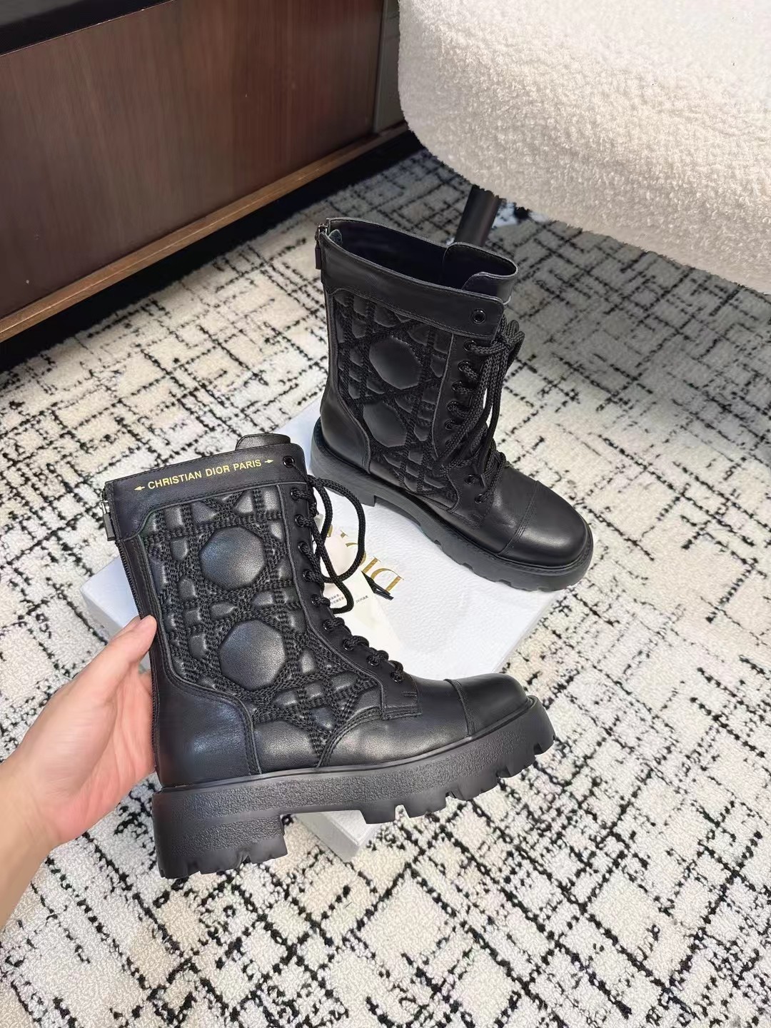 100 42123139 size 35-40
