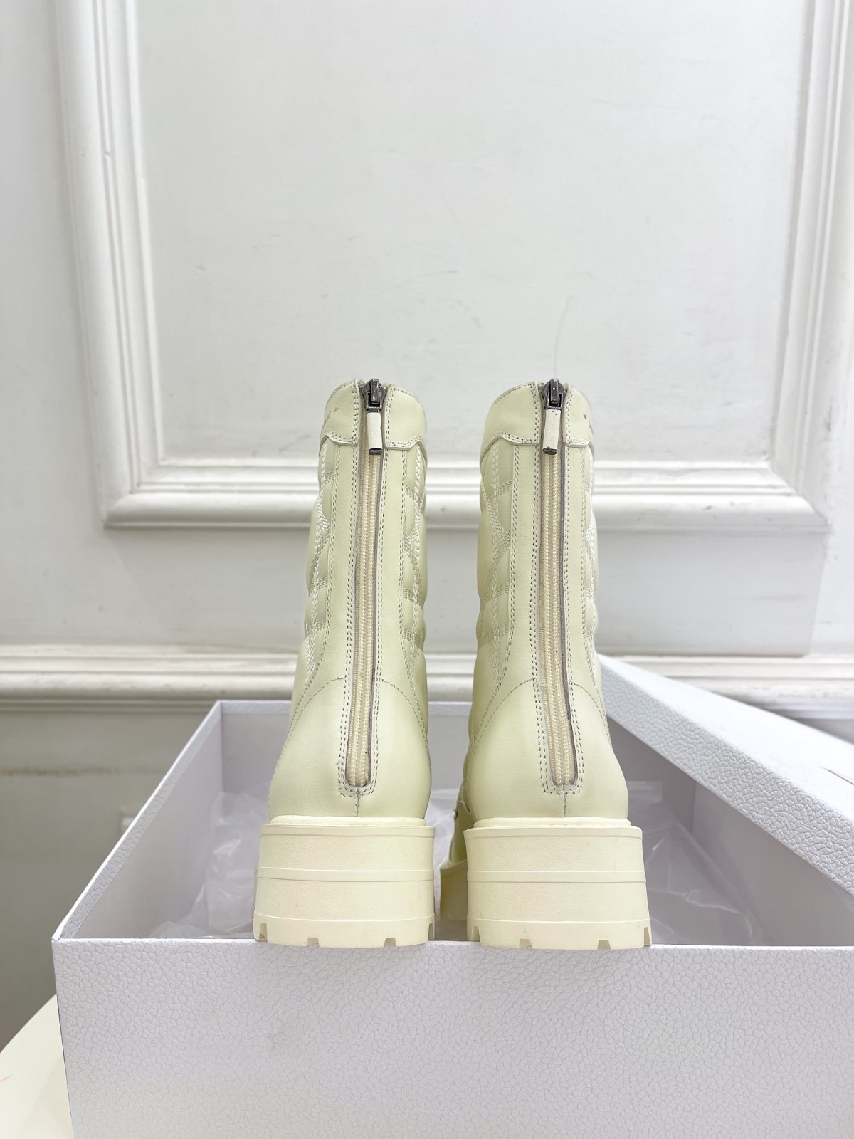 082 45123148 size 35-41