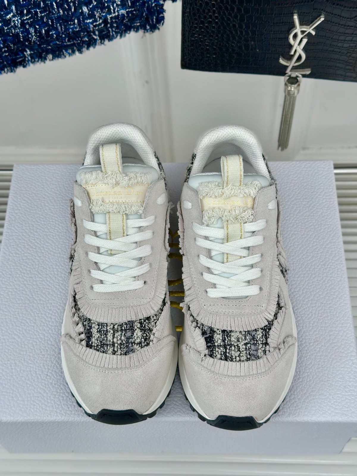 081 38123132 size 35-40