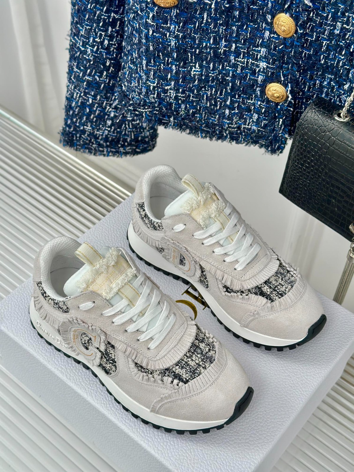081 38123132 size 35-40