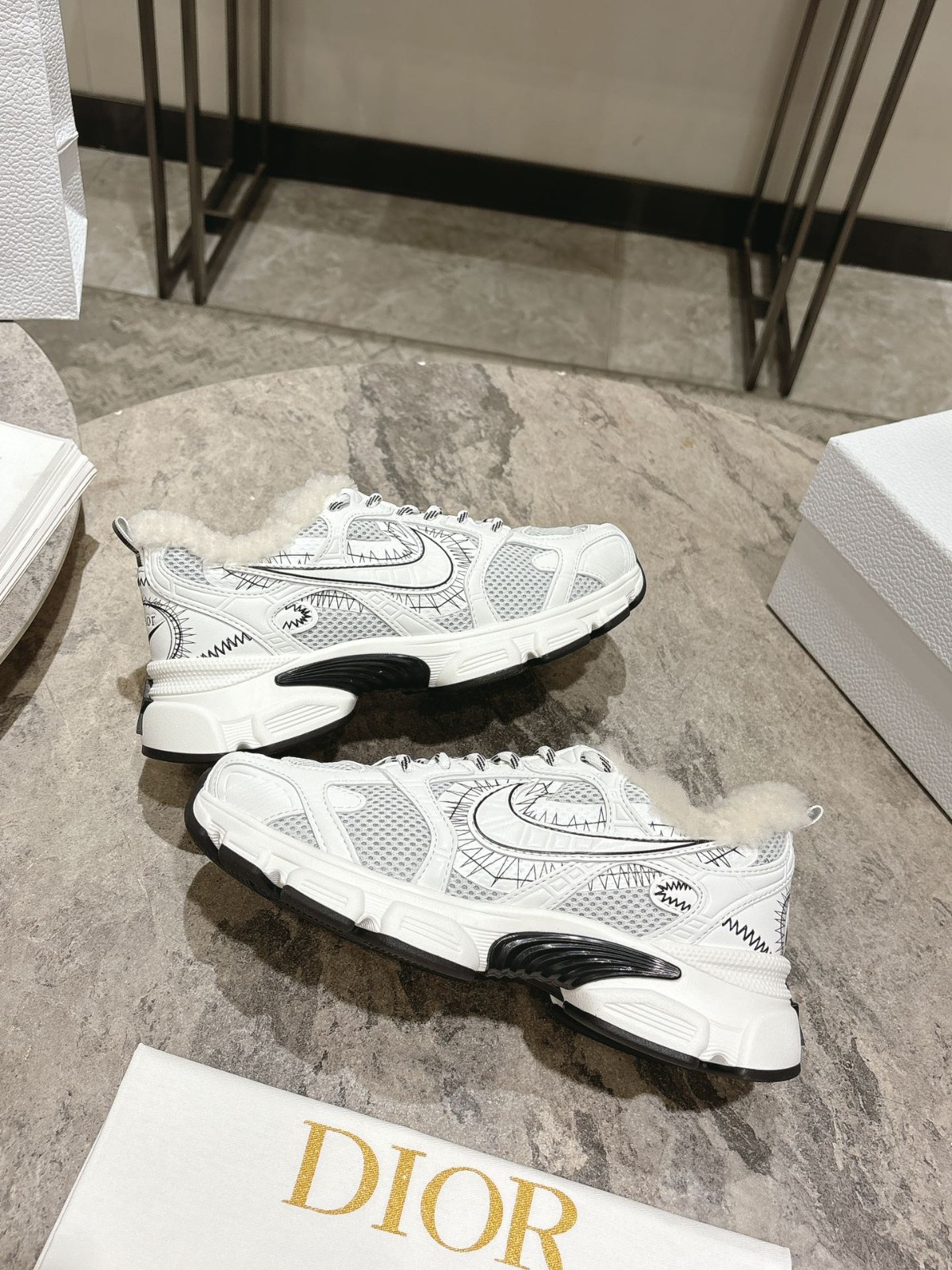 079 44123142 size 35-47