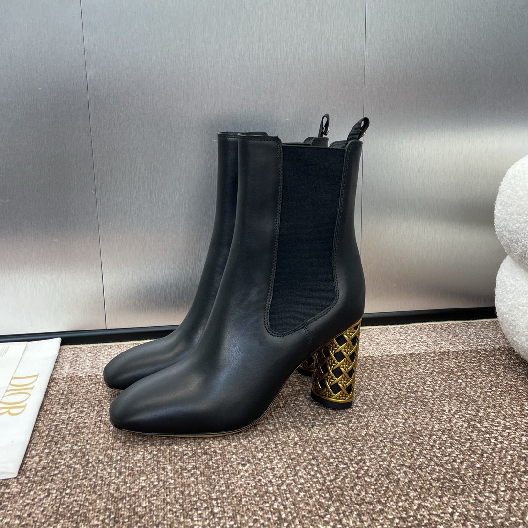 012 38123132 size 34-43