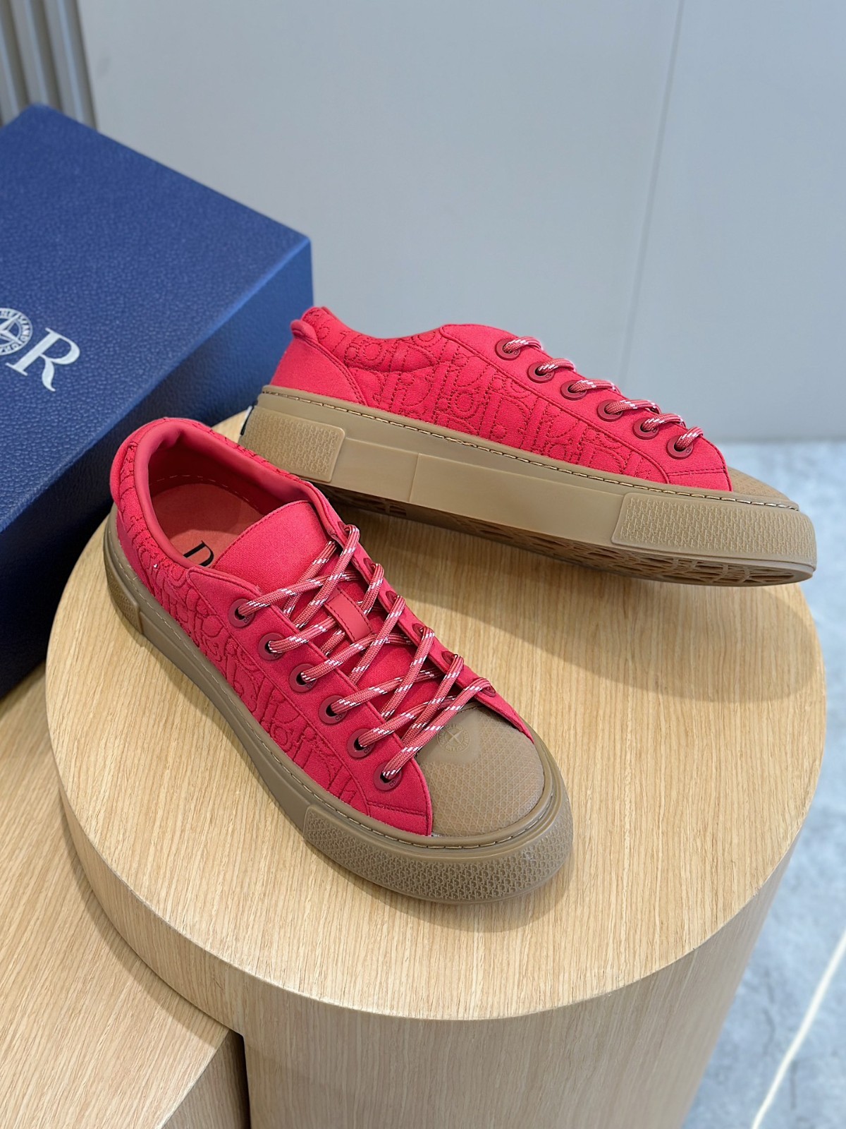 010 40123133 size 35-45