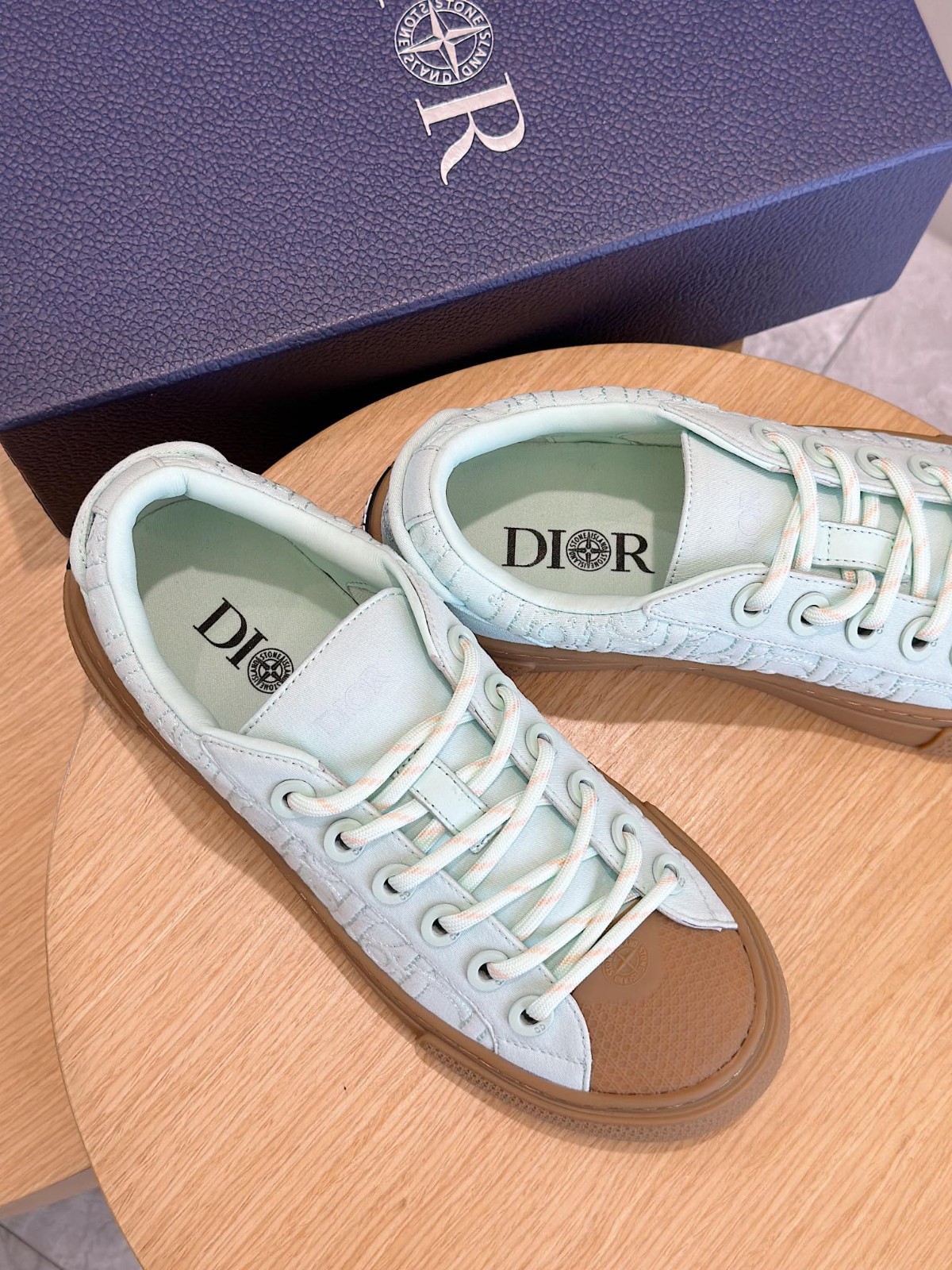 008 40123133 size 35-45