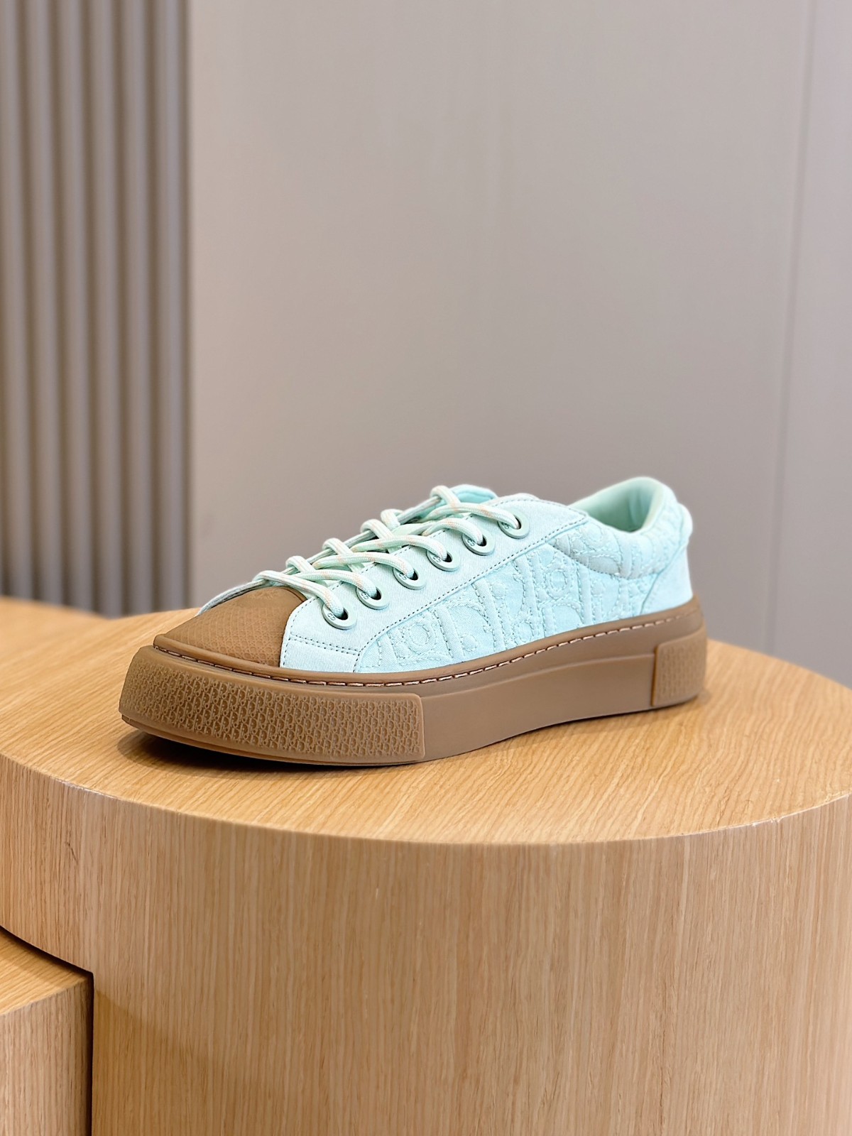 008 40123133 size 35-45