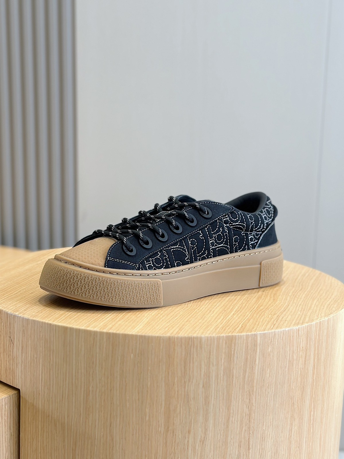 007 40123133 size 35-45
