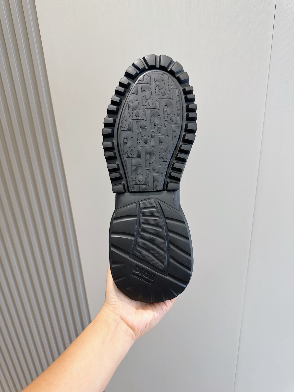 004 40123133 size 38-45