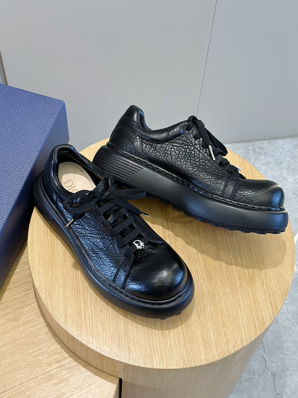 074 40123133 size 38-45