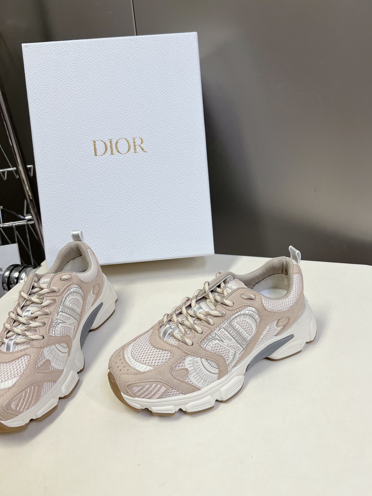 060 38123132 size 35-41