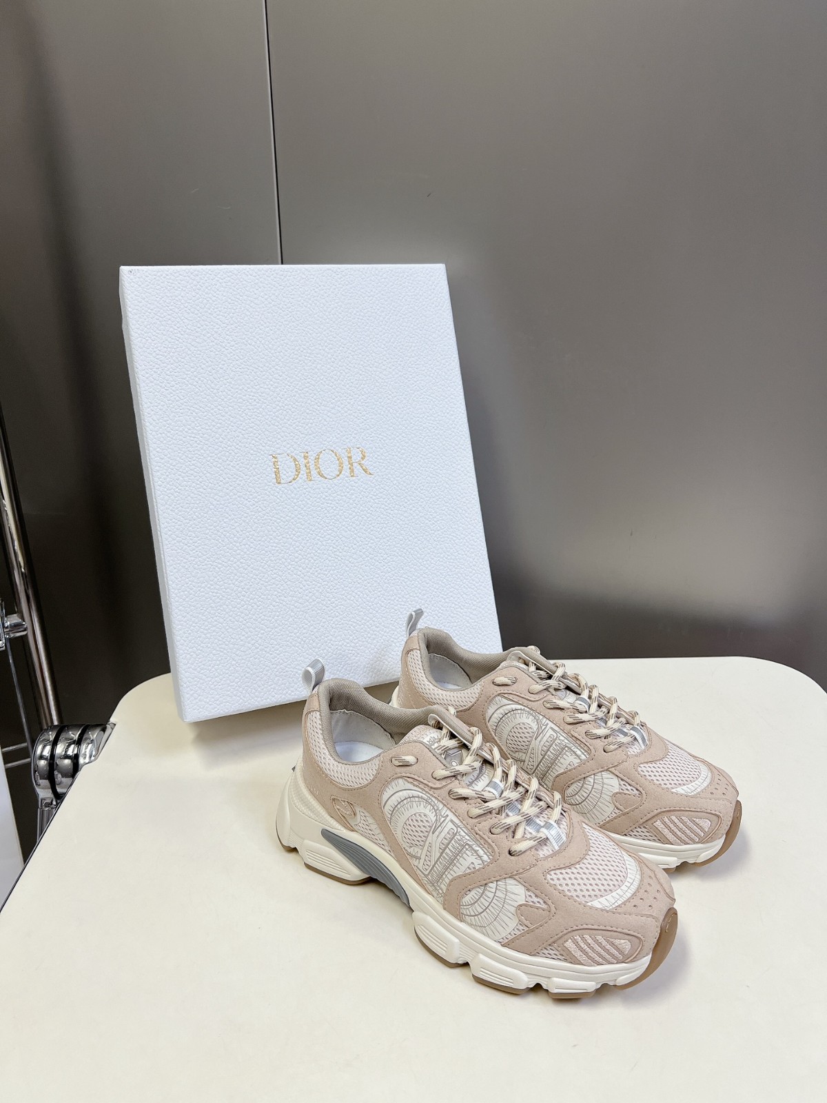 060 38123132 size 35-41