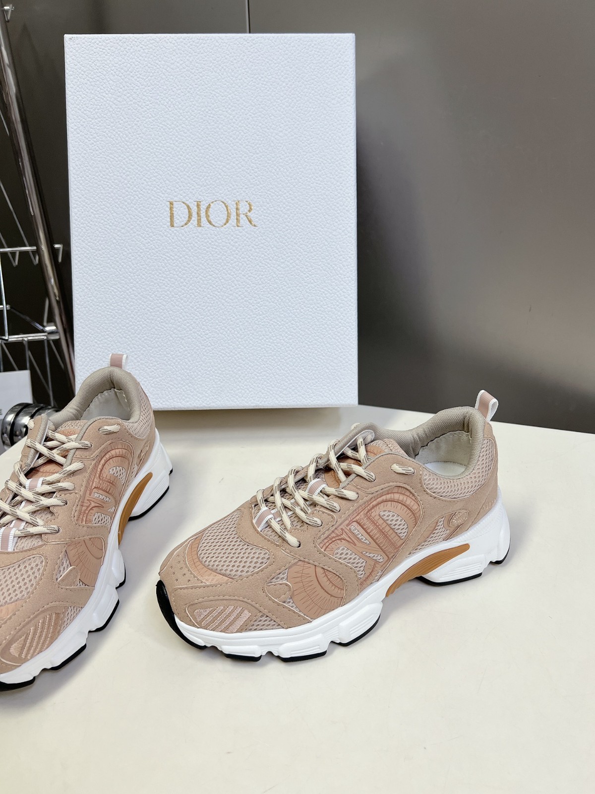 059 38123132 size 35-41
