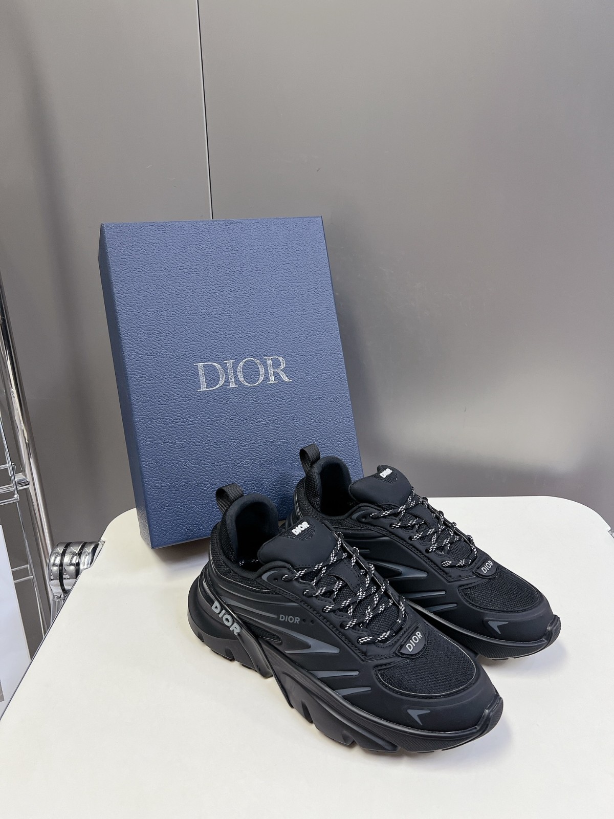 055 40123132 size 35-44
