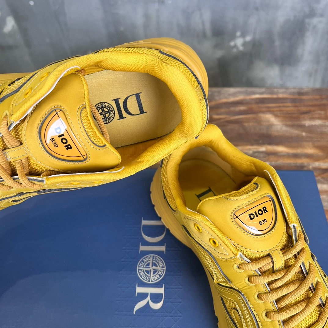 024 45123147 size 39-47