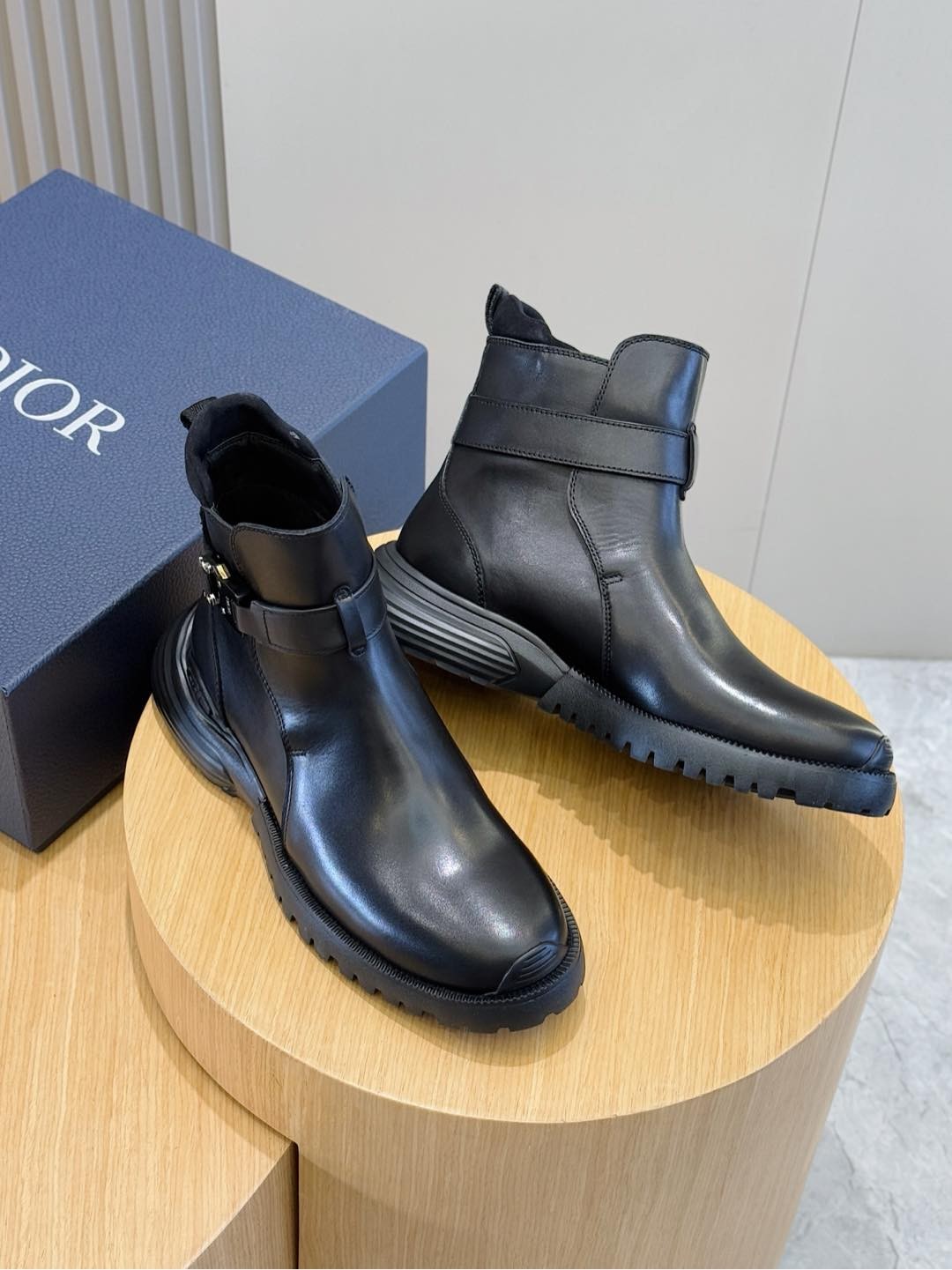 019 48123152 size 38-45