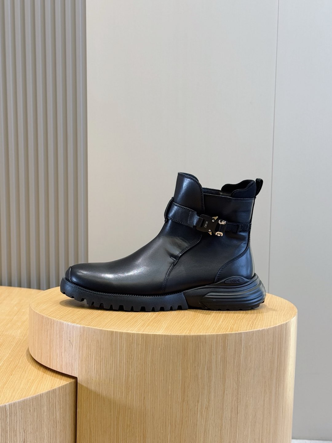 019 48123152 size 38-45