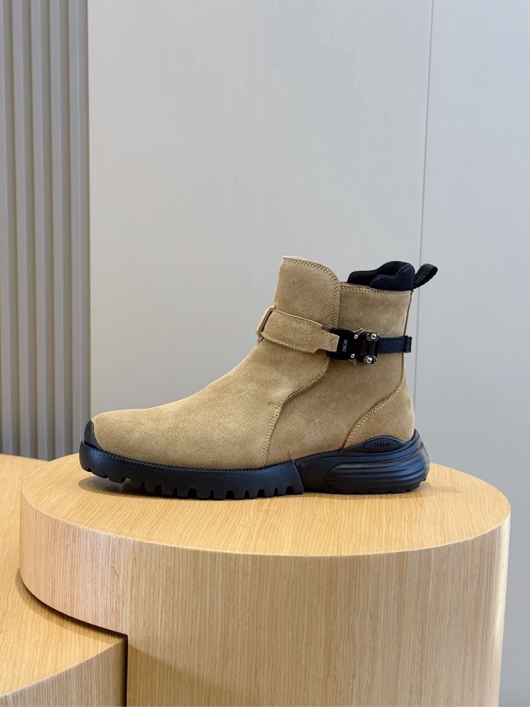 018 48123152 size 38-45