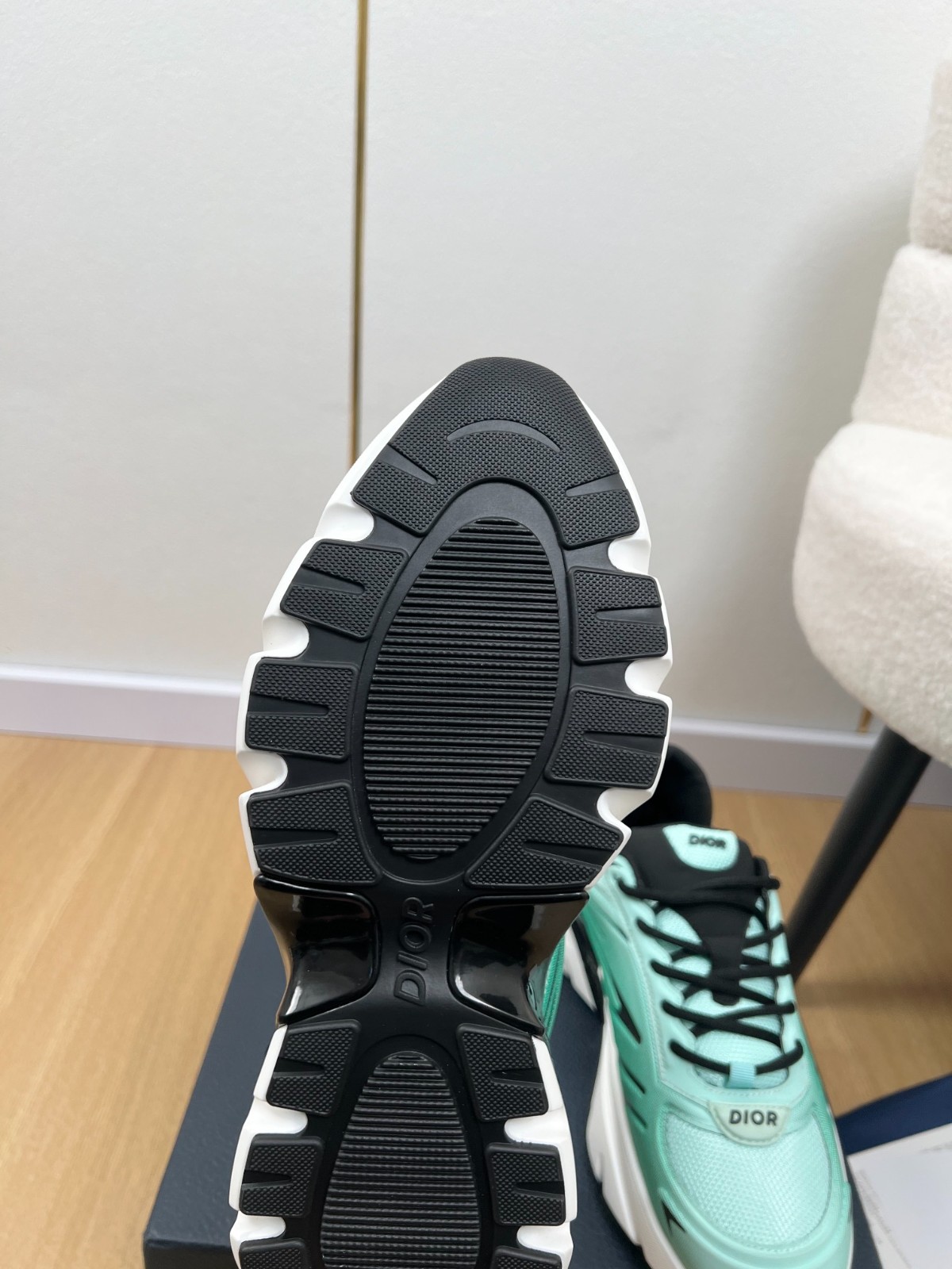 011 42123137 size 39-46