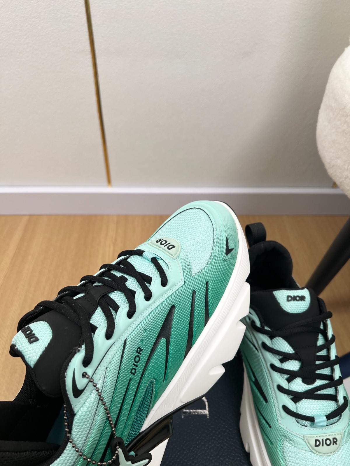 011 42123137 size 39-46