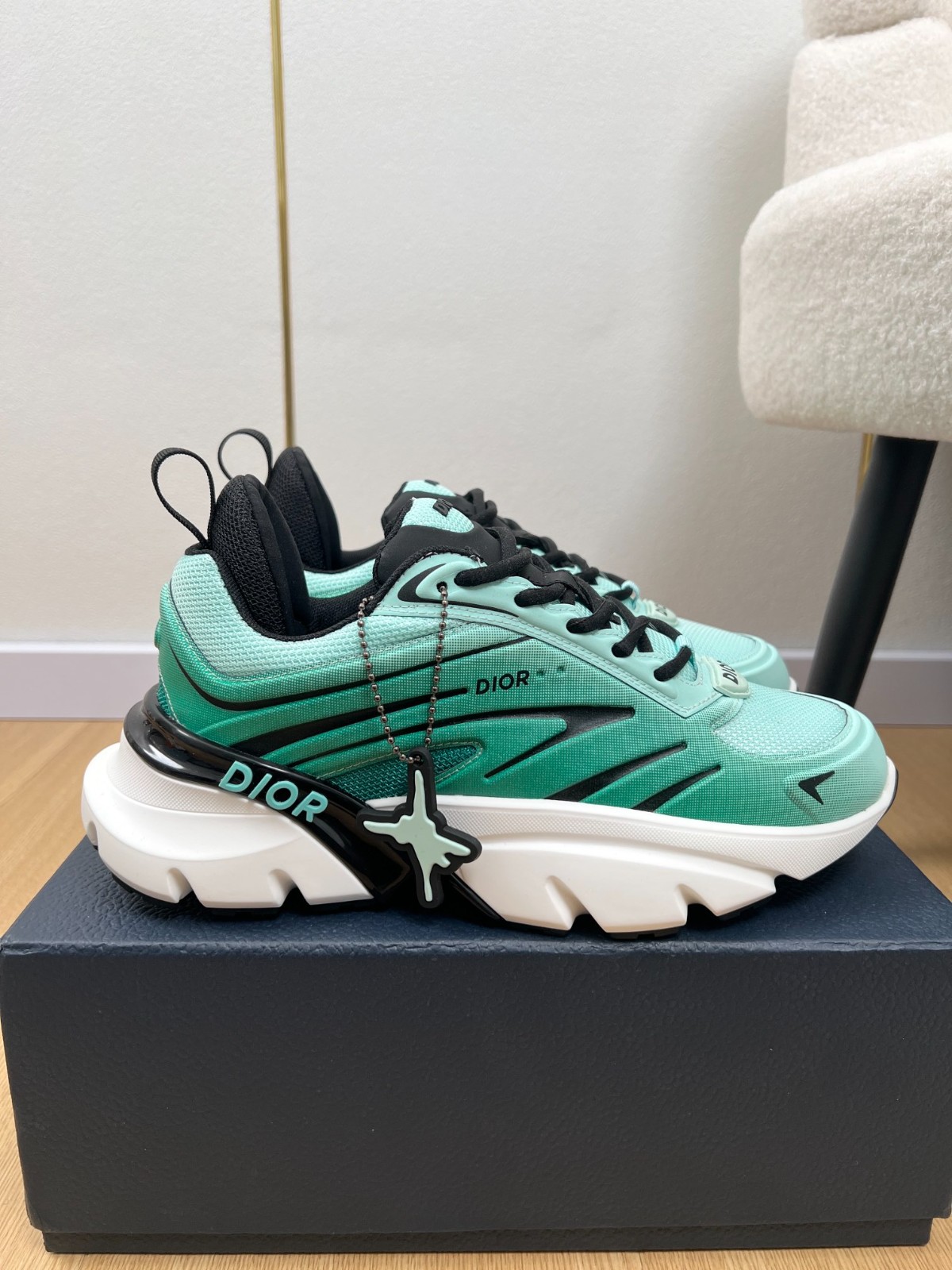 011 42123137 size 39-46