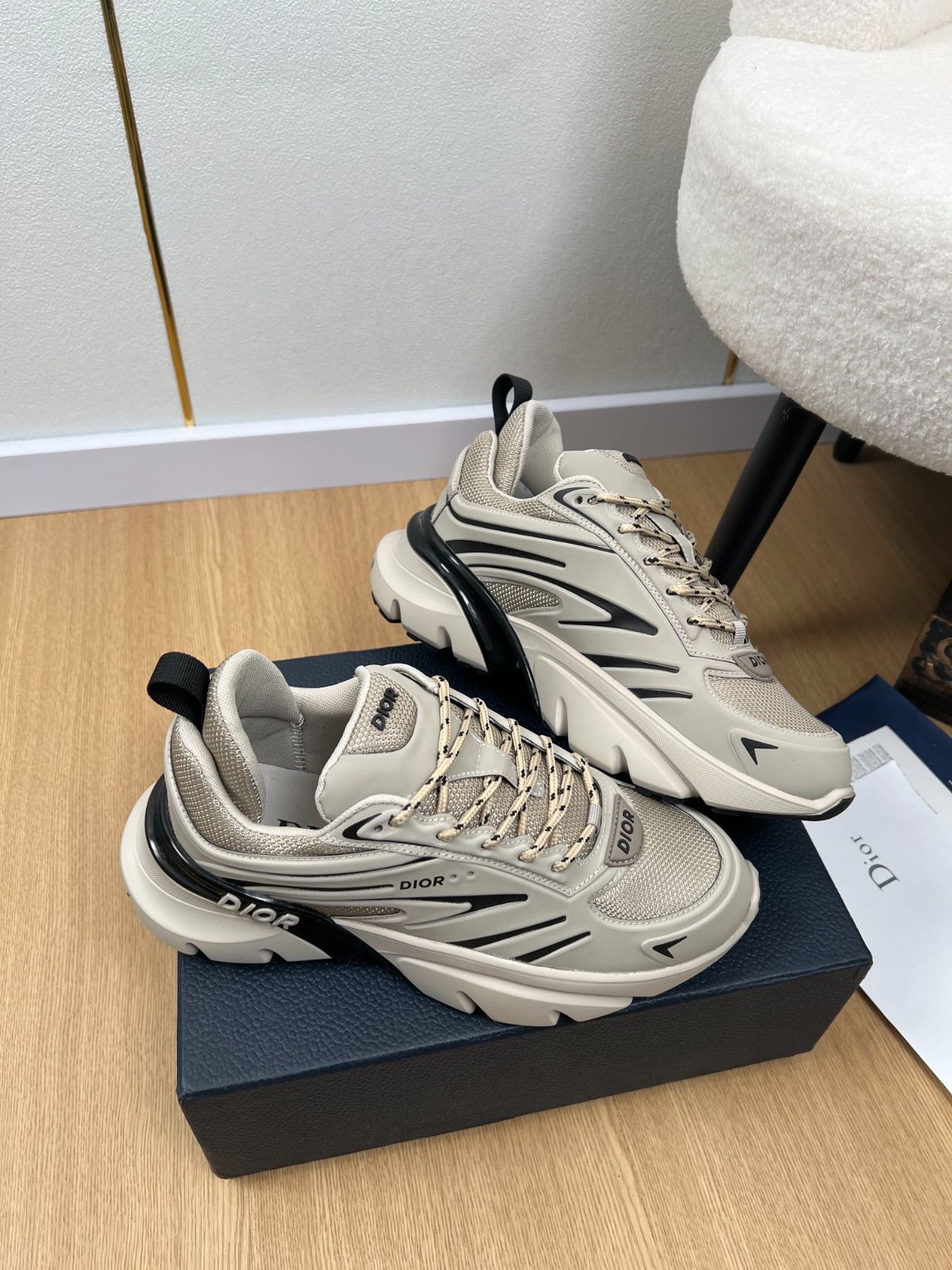 008 42123137 size 39-46