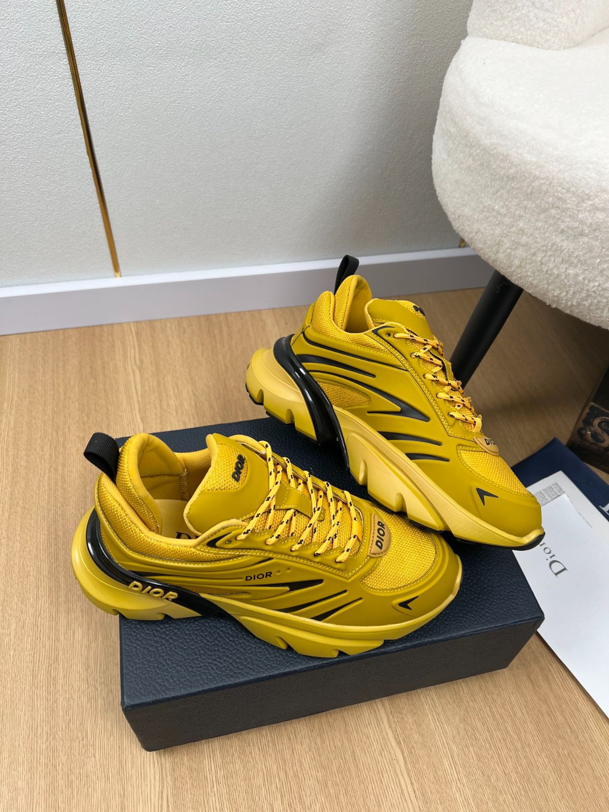 007 42123137 size 39-46