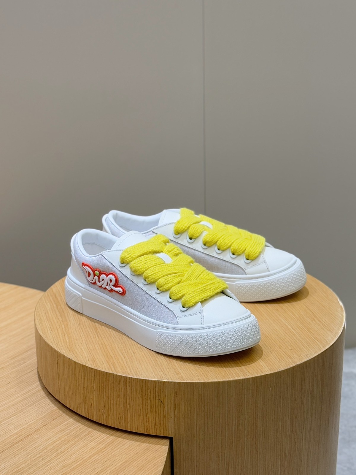 006 40123133 size 35-45