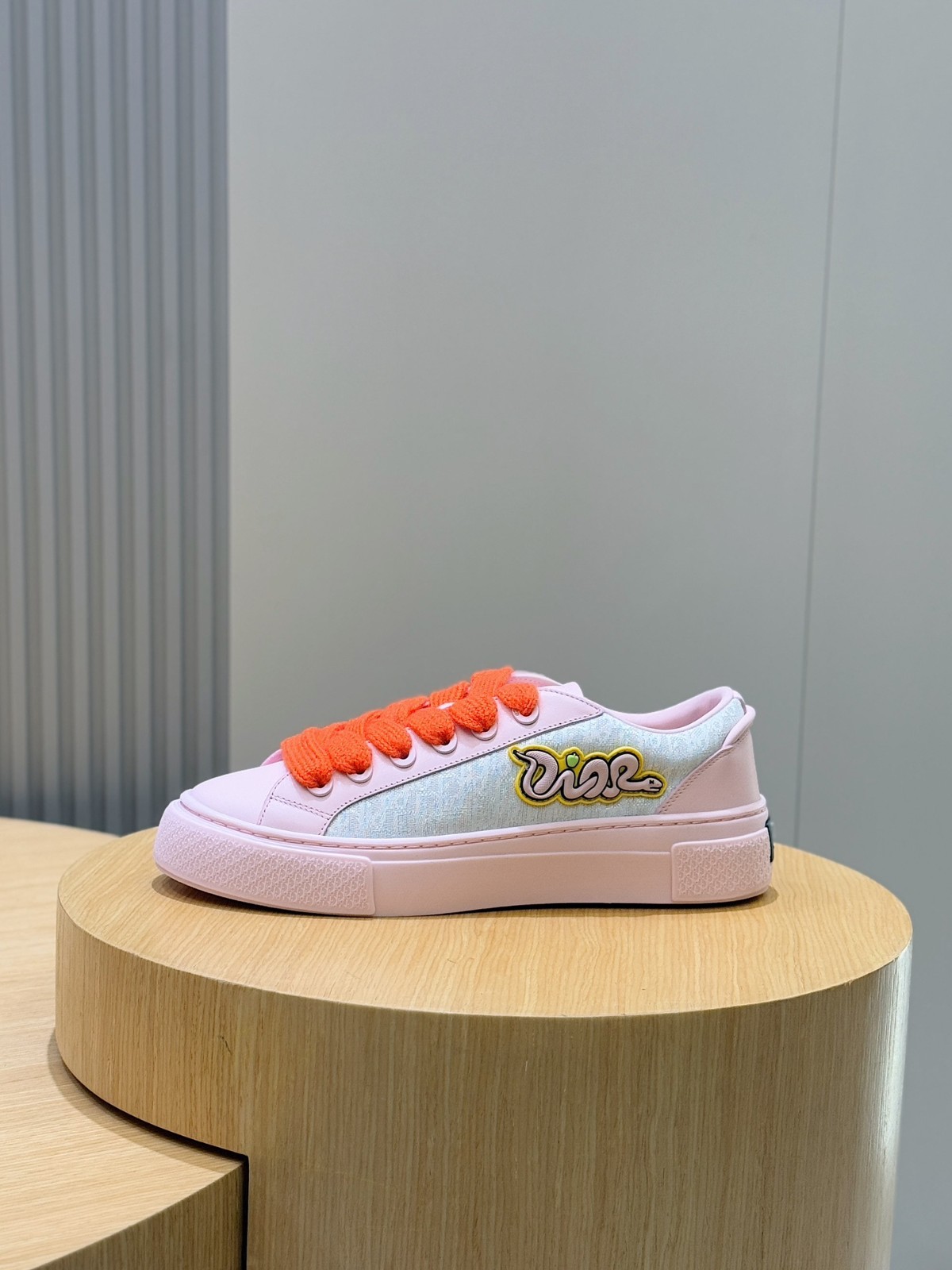 004 40123133 size 35-45