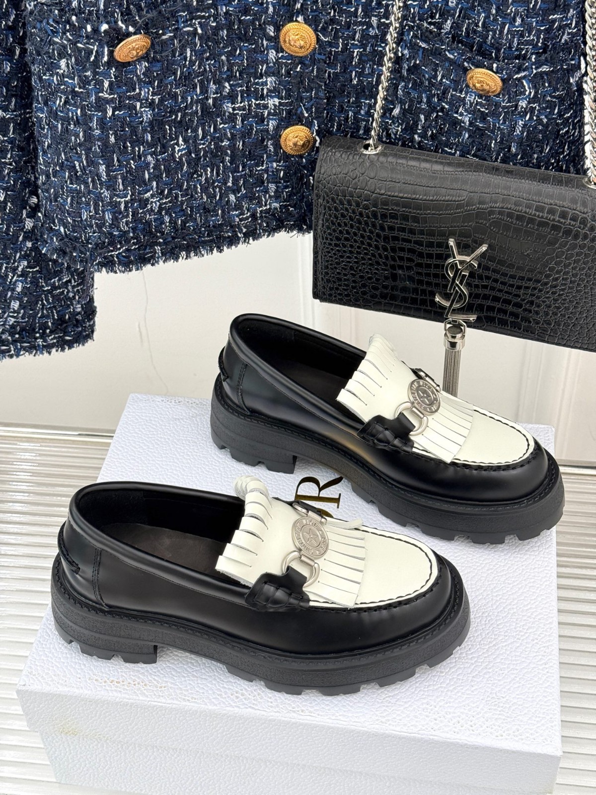 003 38123132 size 35-41