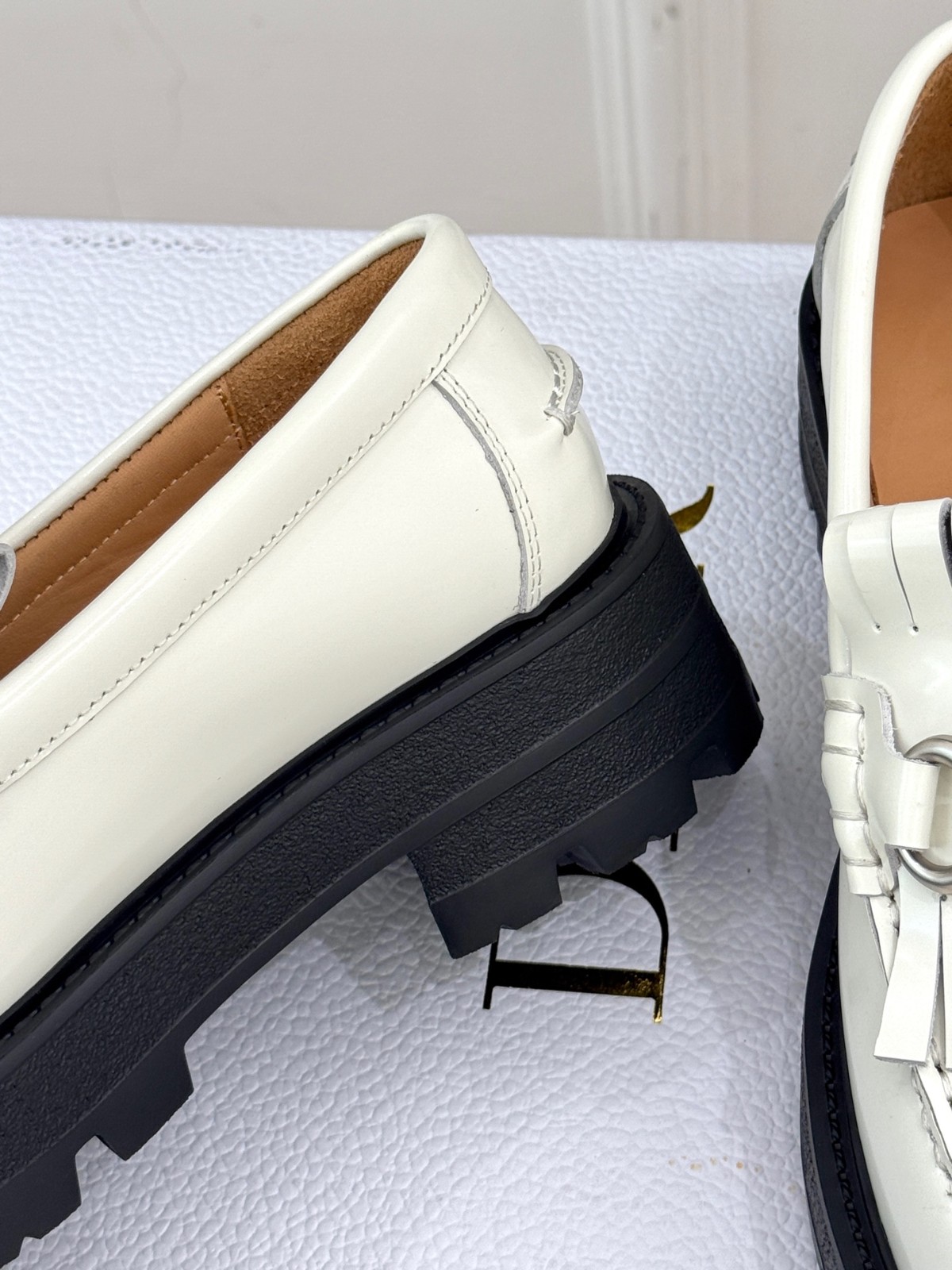 001 38123132 size 35-41