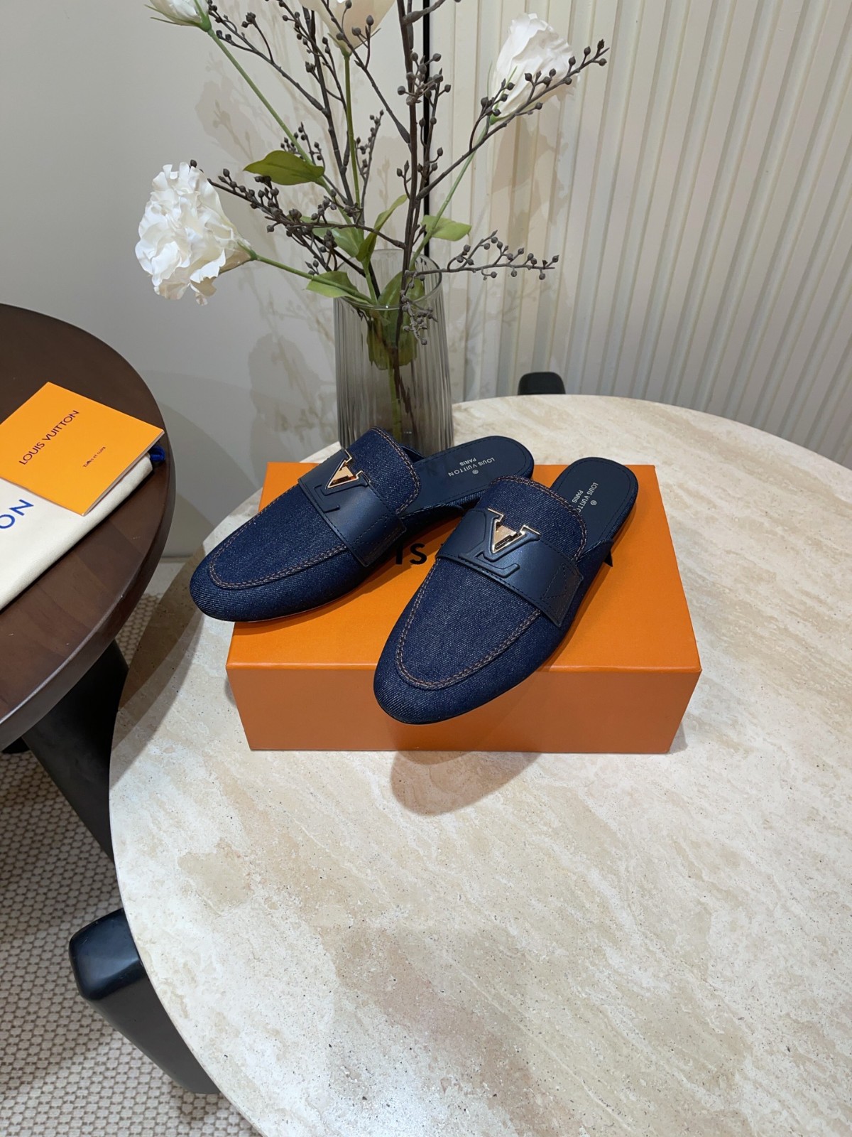 018 018#001-LV-shoes-01-2025SS