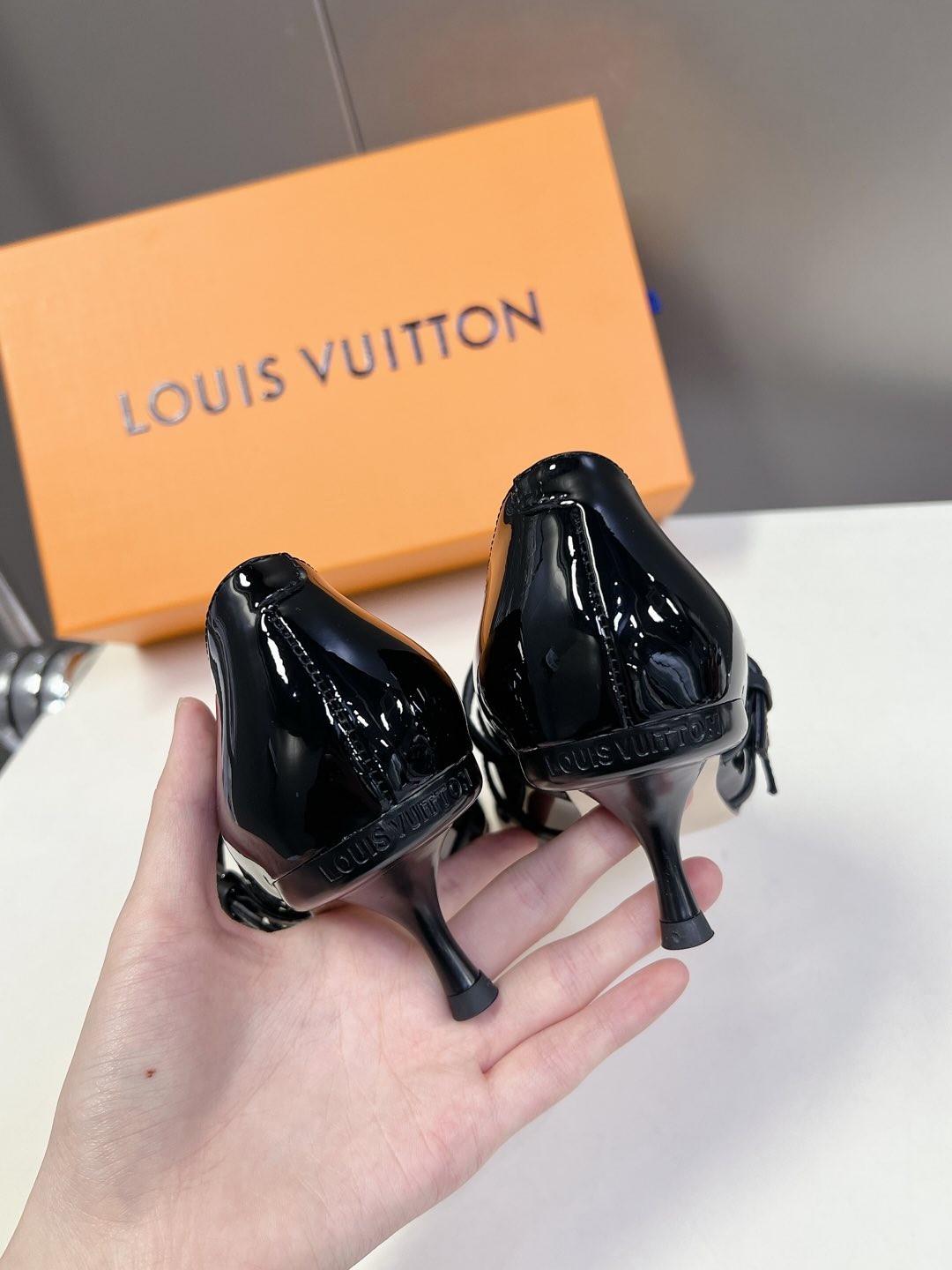 017 017#001-LV-shoes-01-2025SS