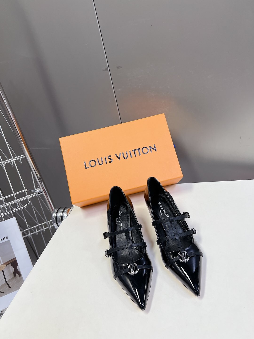 017 017#001-LV-shoes-01-2025SS